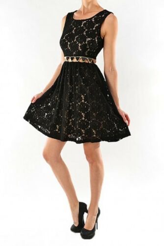 FLORAL CUT OUT LACE DRESS