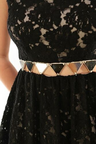 FLORAL CUT OUT LACE DRESS  Divahotcouture